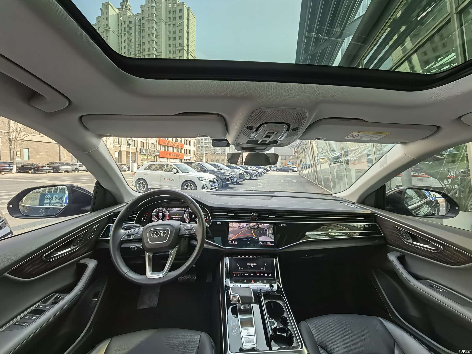 Audi Q8, 2024 все фото