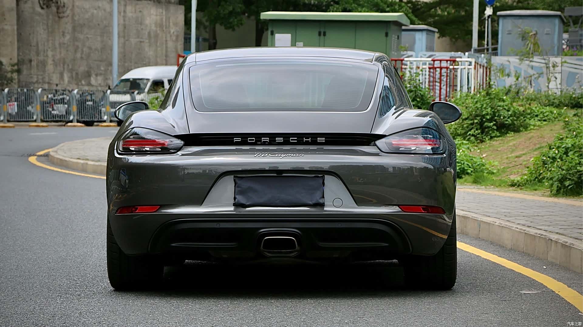 Porsche Cayman, 2019 4