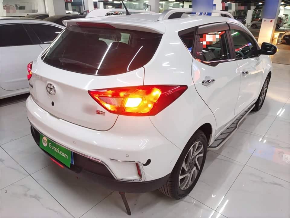 JAC Ruifeng S2