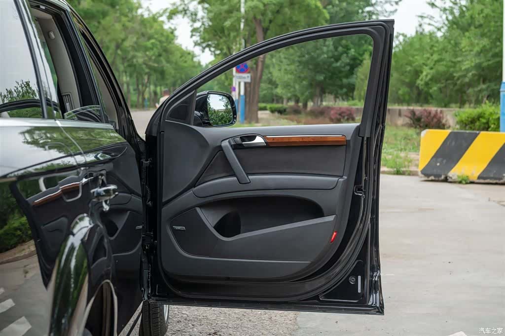 Audi Q7, 2015 39