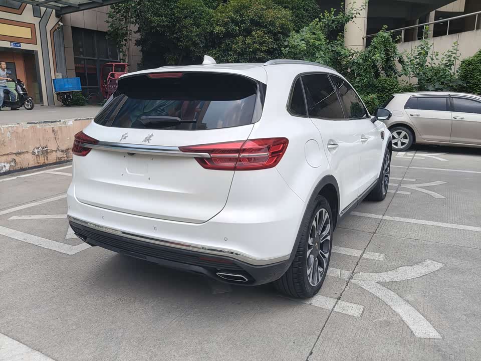 Hongqi HS5 Hongqi HS5