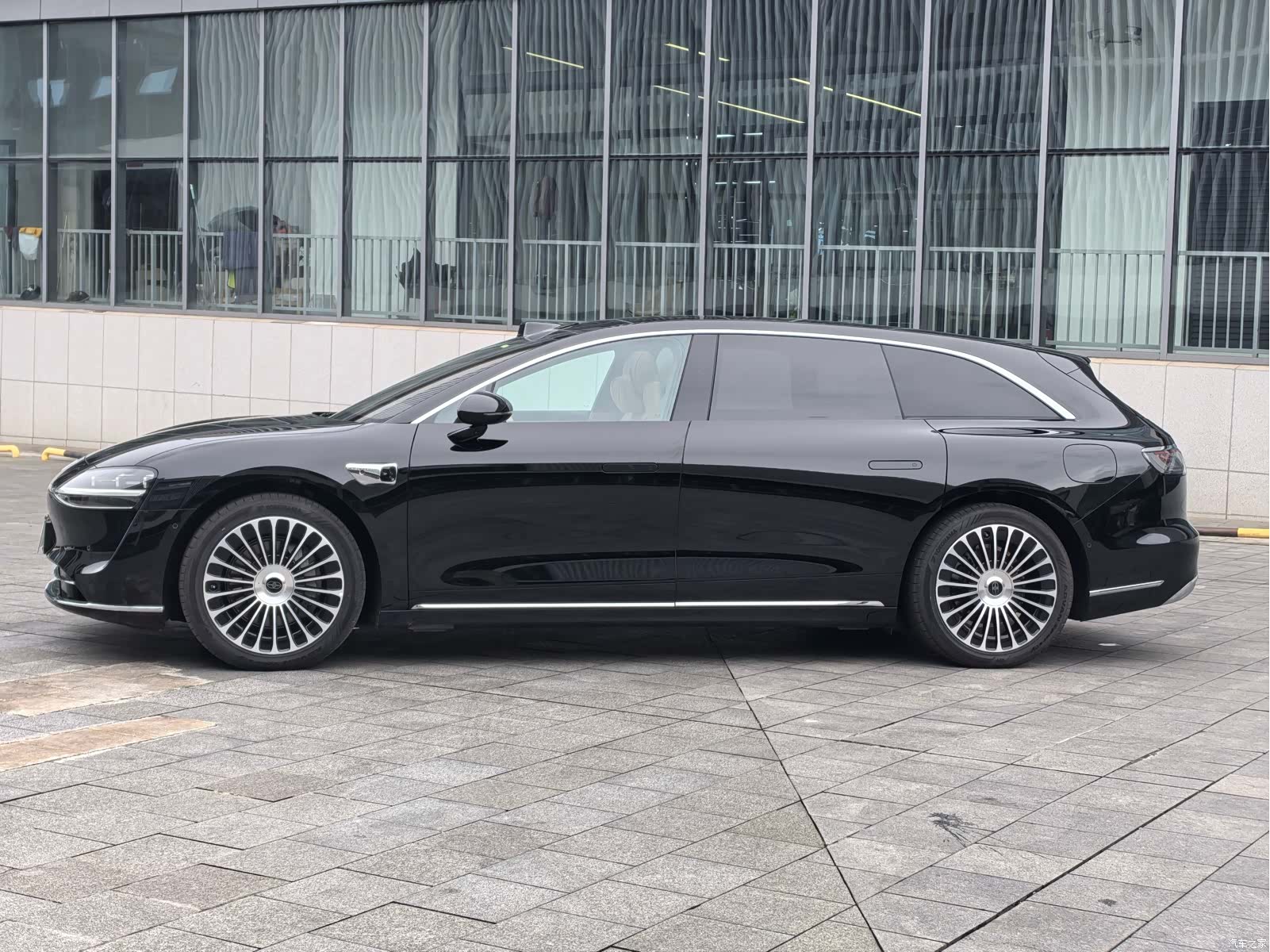 Stelato S9, 2025 3