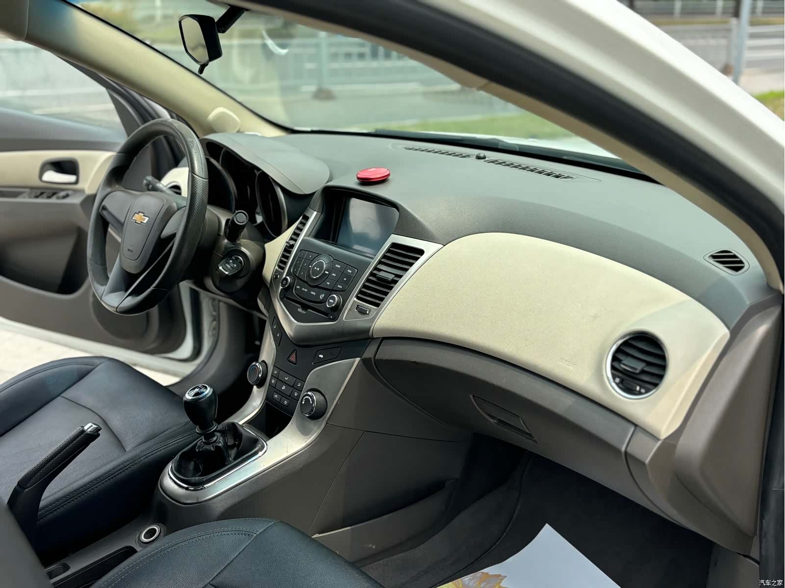 Chevrolet SL, 2015 7