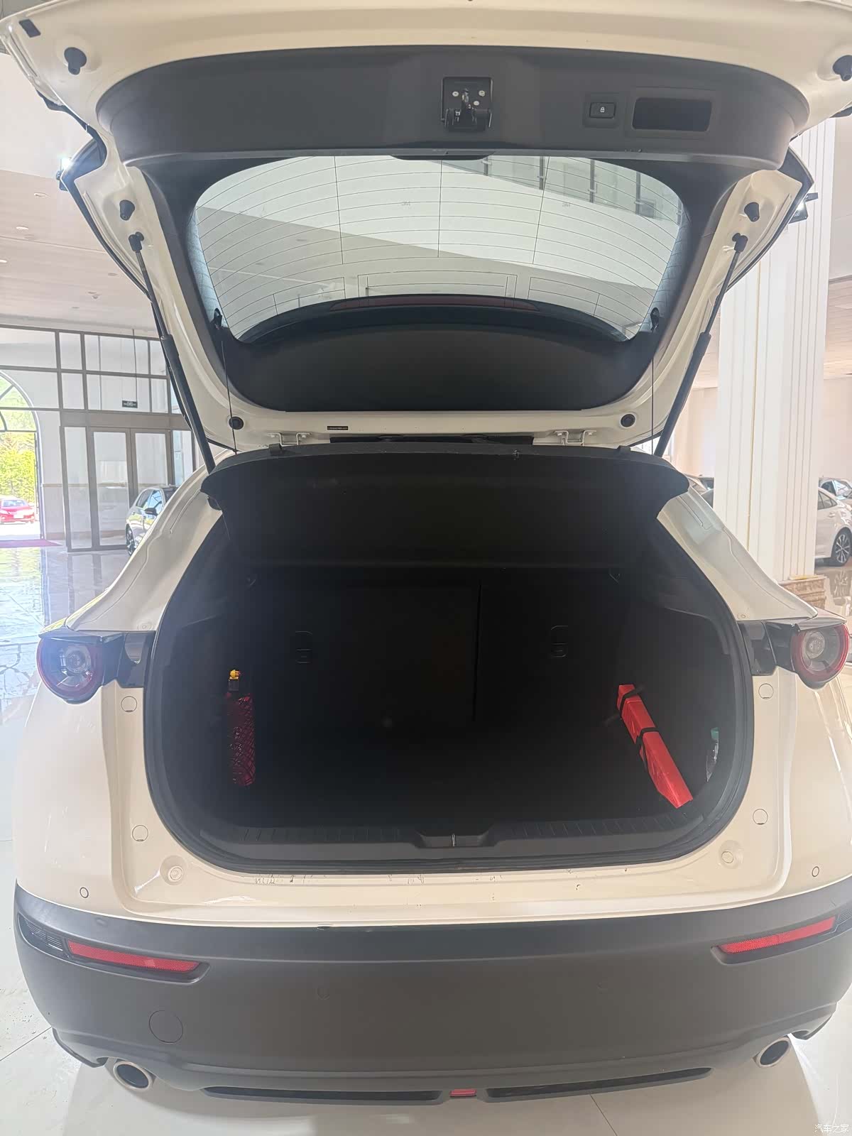 Mazda CX-30, 2022 17