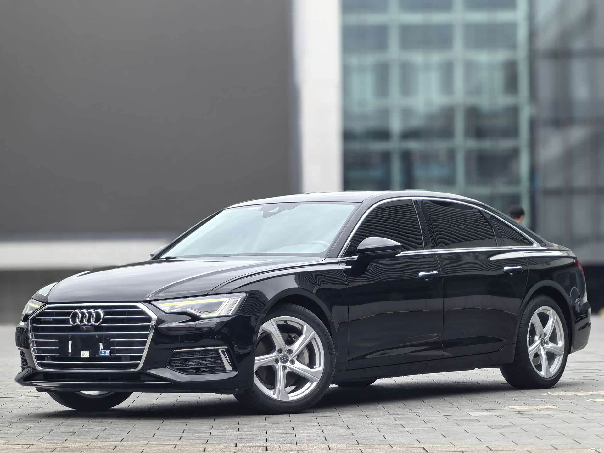 Audi A6L, 2021 1