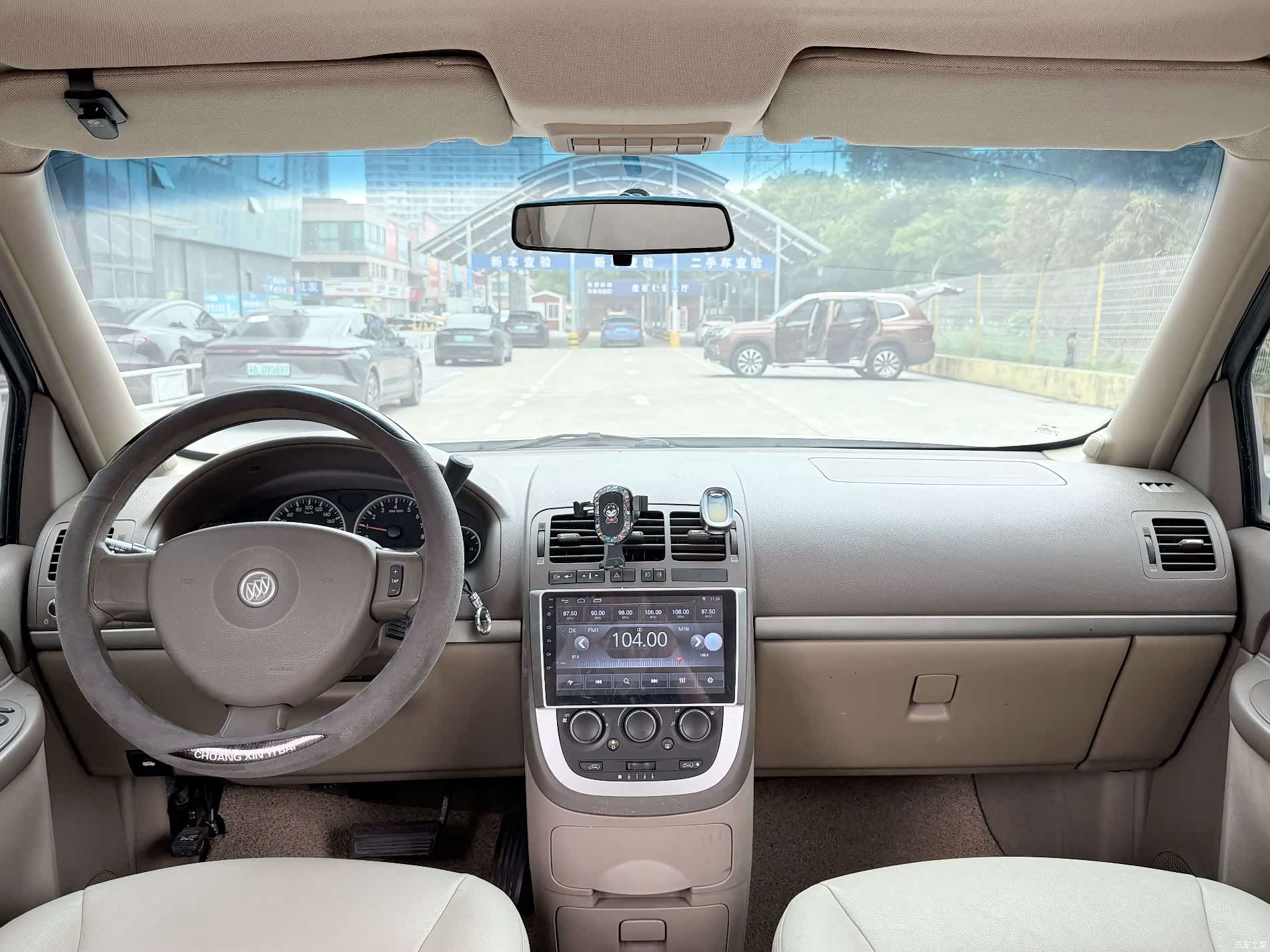 Buick GL8, 2013 10