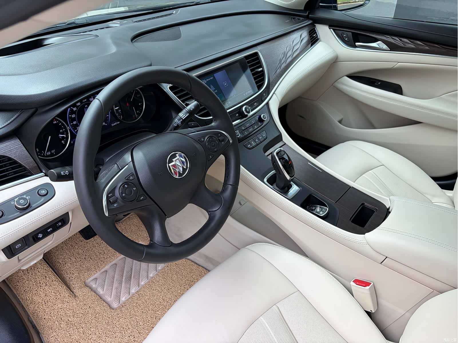 Buick LaCrosse, 2023 18