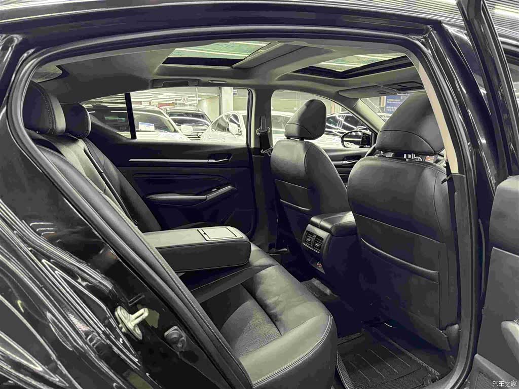 Nissan Teana, 2020 7