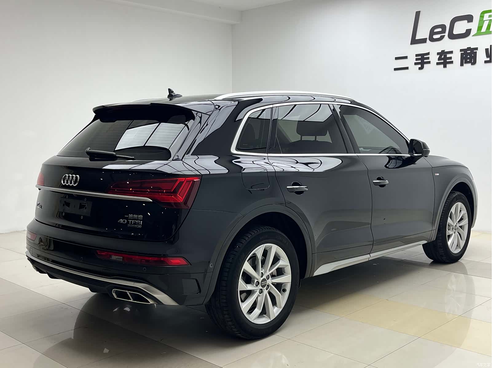 Audi Q5L, 2022 6
