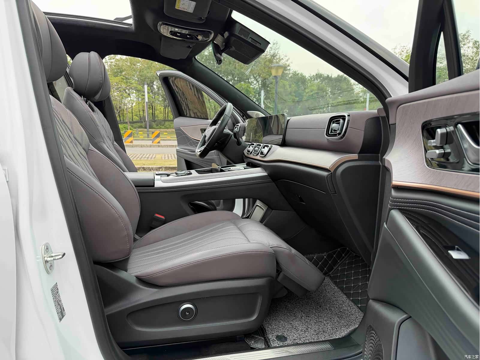 Chery Tiggo 9, 2024 14