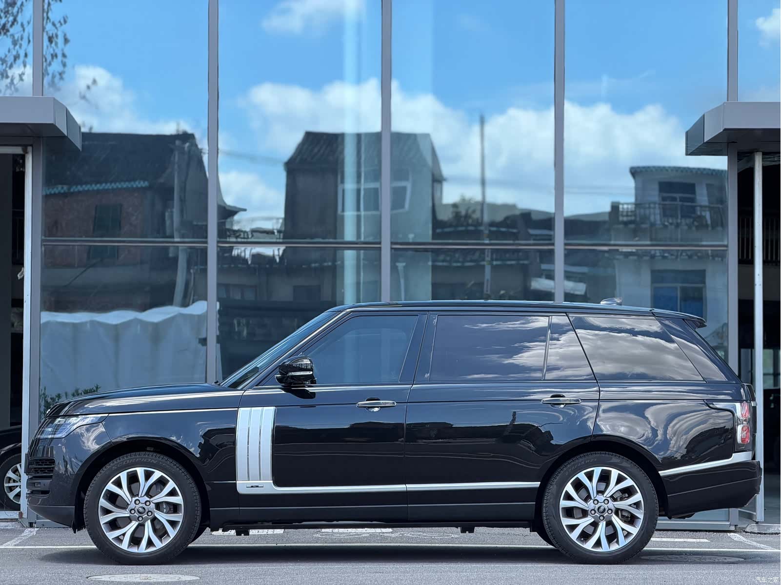 Land Rover Range Rover, 2019 3
