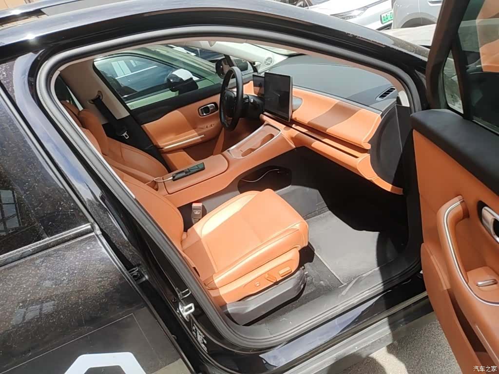 Leapmotor C16, 2025 25