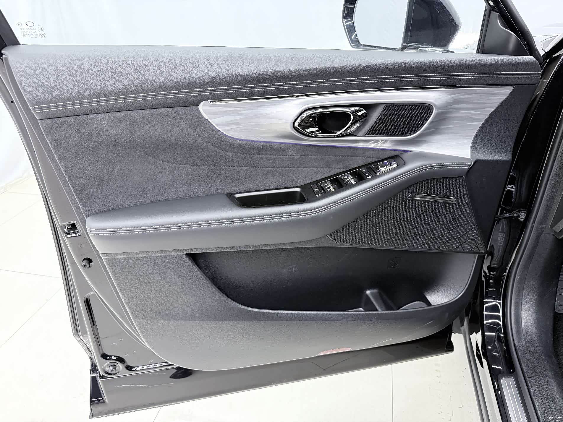 Trumpchi GS8, 2024 все фото