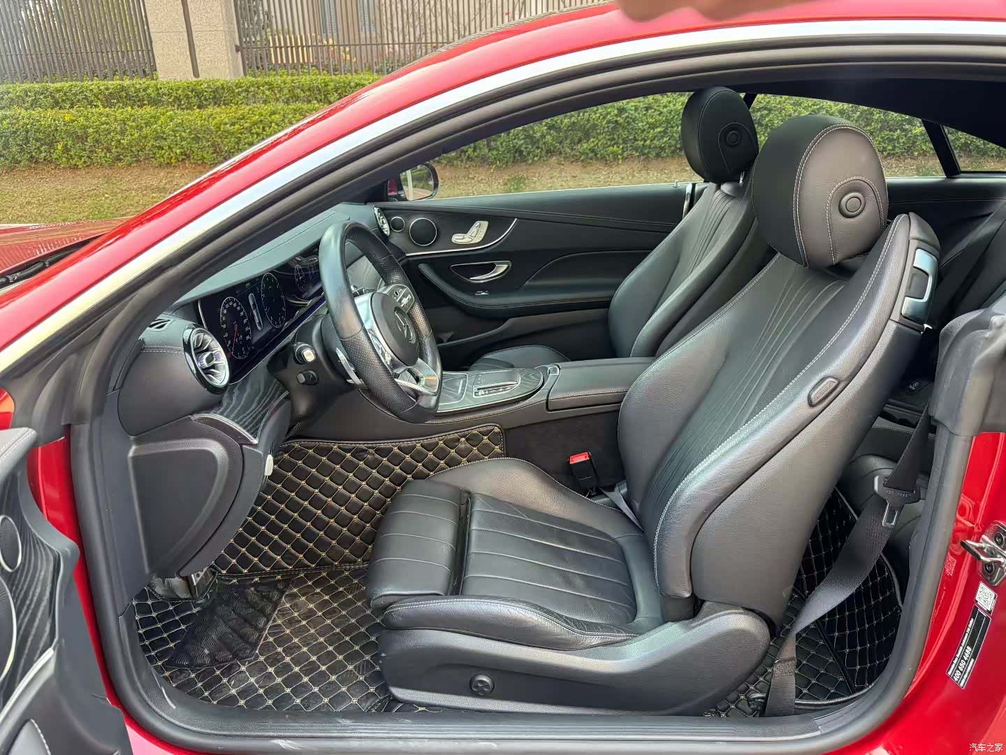 Mercedes-Benz E-Class, 2020 все фото
