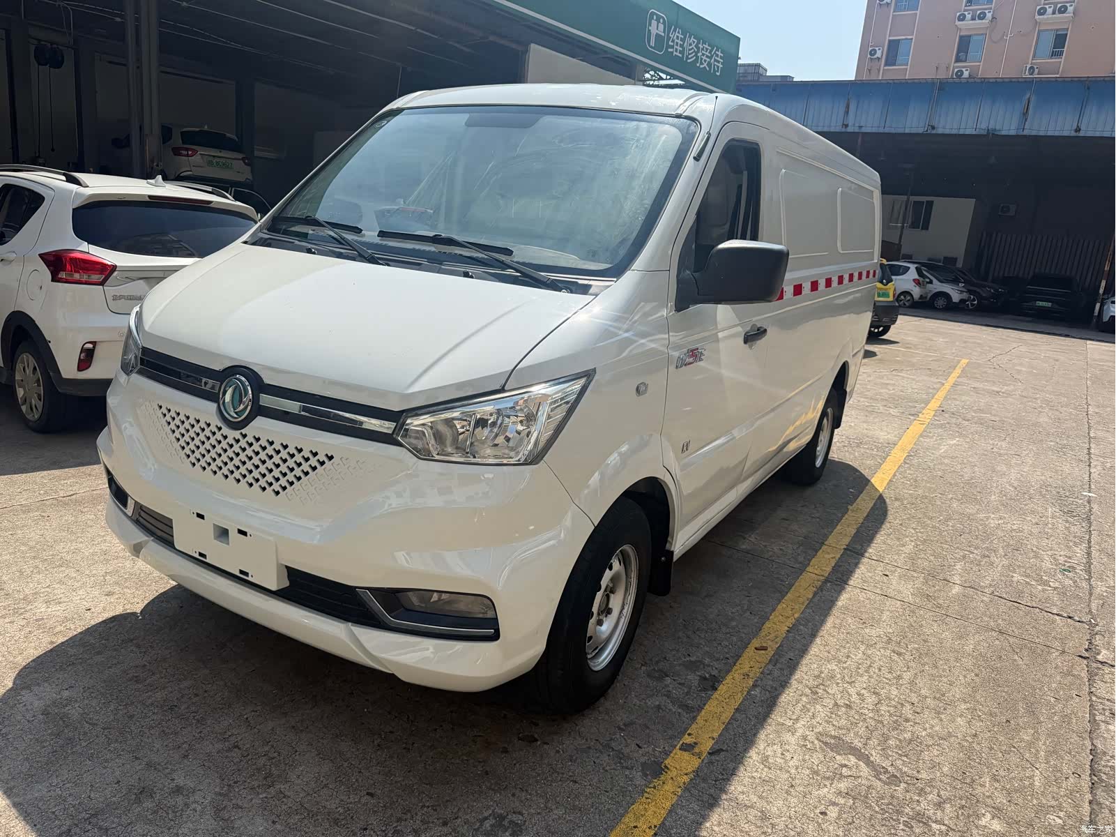 DongFeng EM26, 2023 1