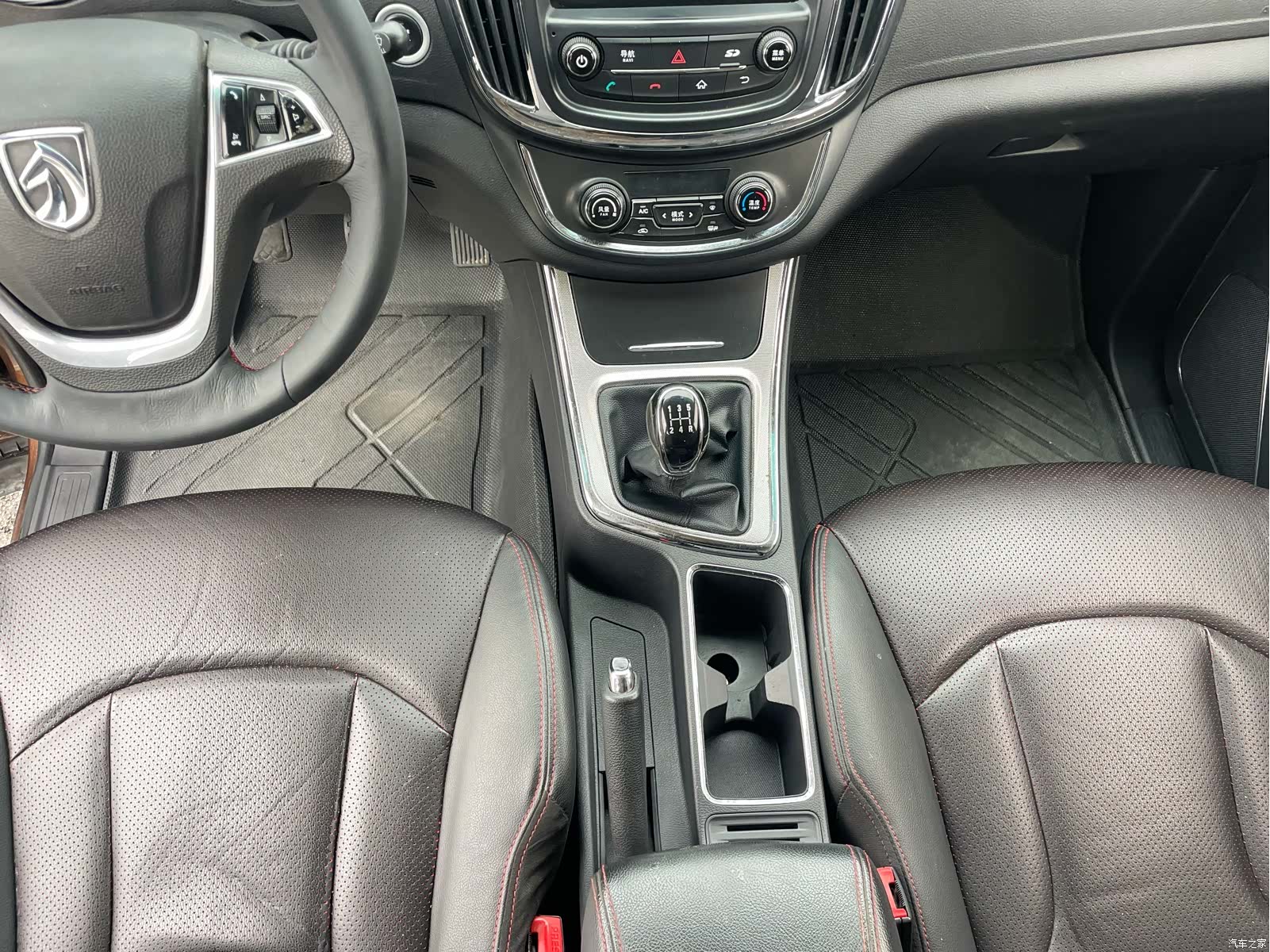 Wuling 560, 2016 22