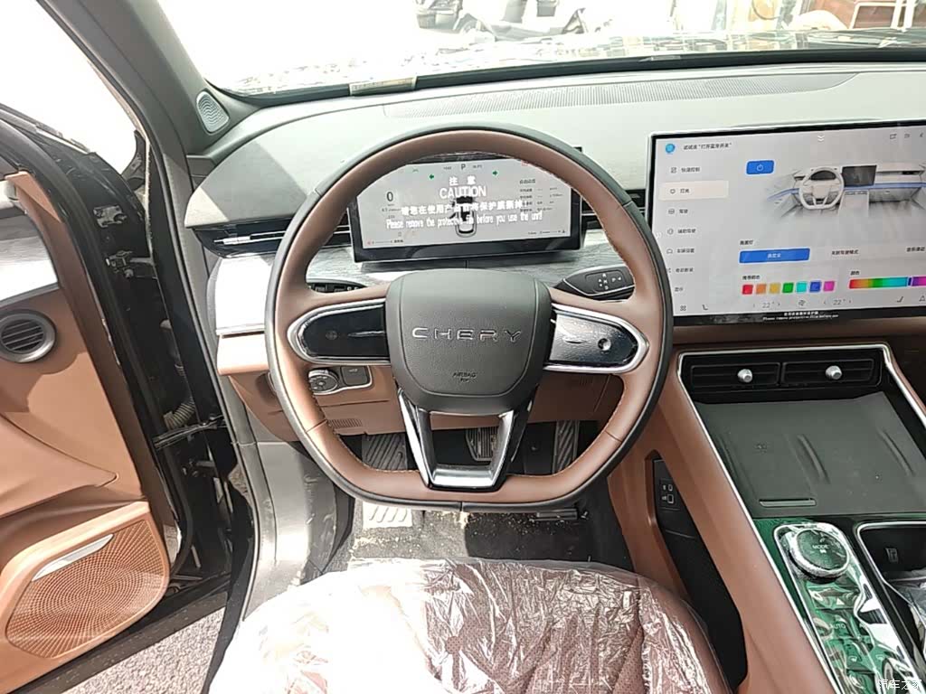 Chery Tiggo 9, 2026 11