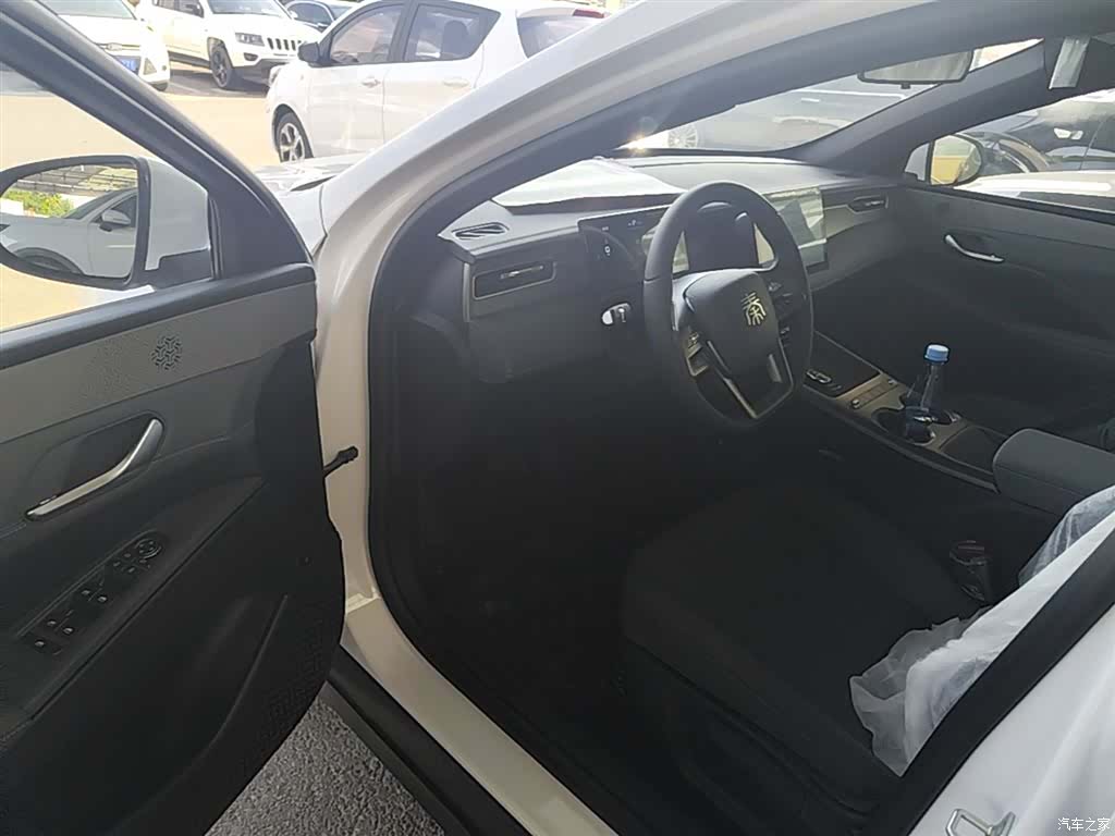 BYD Qin, 2026 16