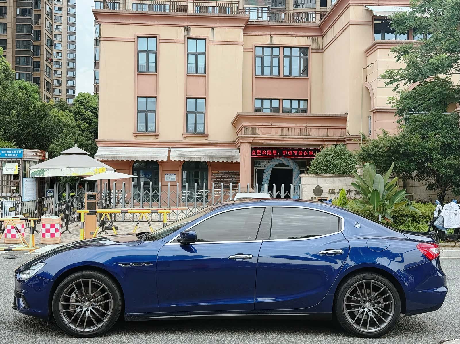 Maserati Ghibli, 2018 4