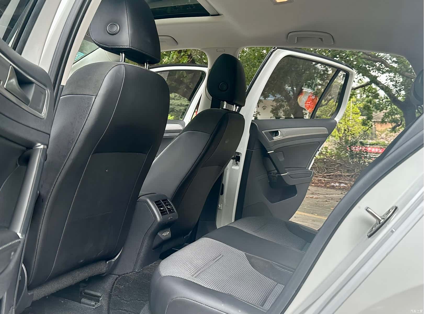 Volkswagen Golf, 2019 11