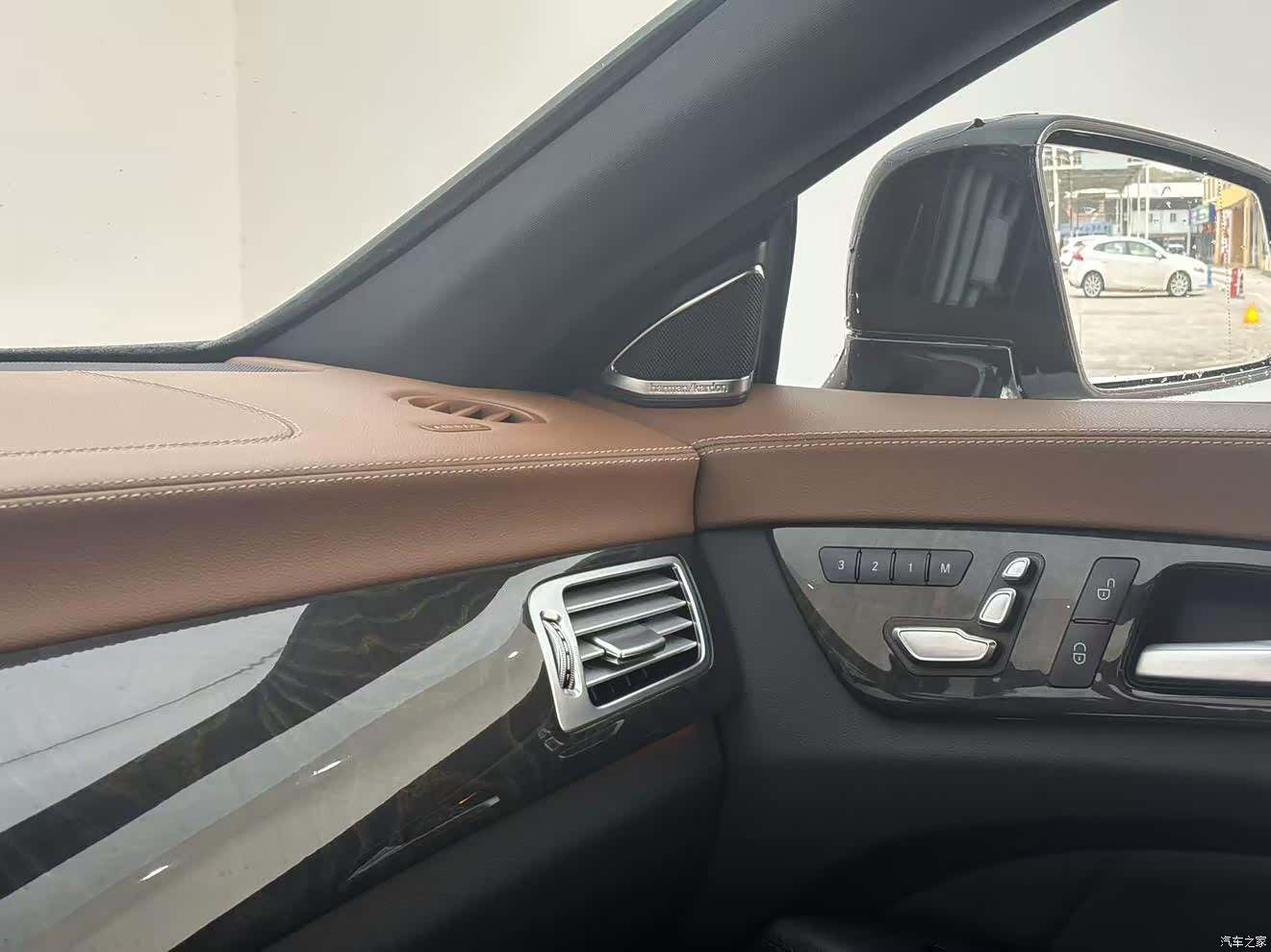 Mercedes-Benz CLS, 2017 11