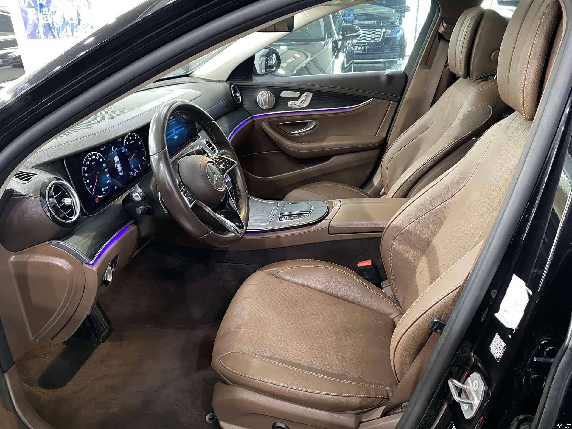 Mercedes-Benz E-Class, 2022 10
