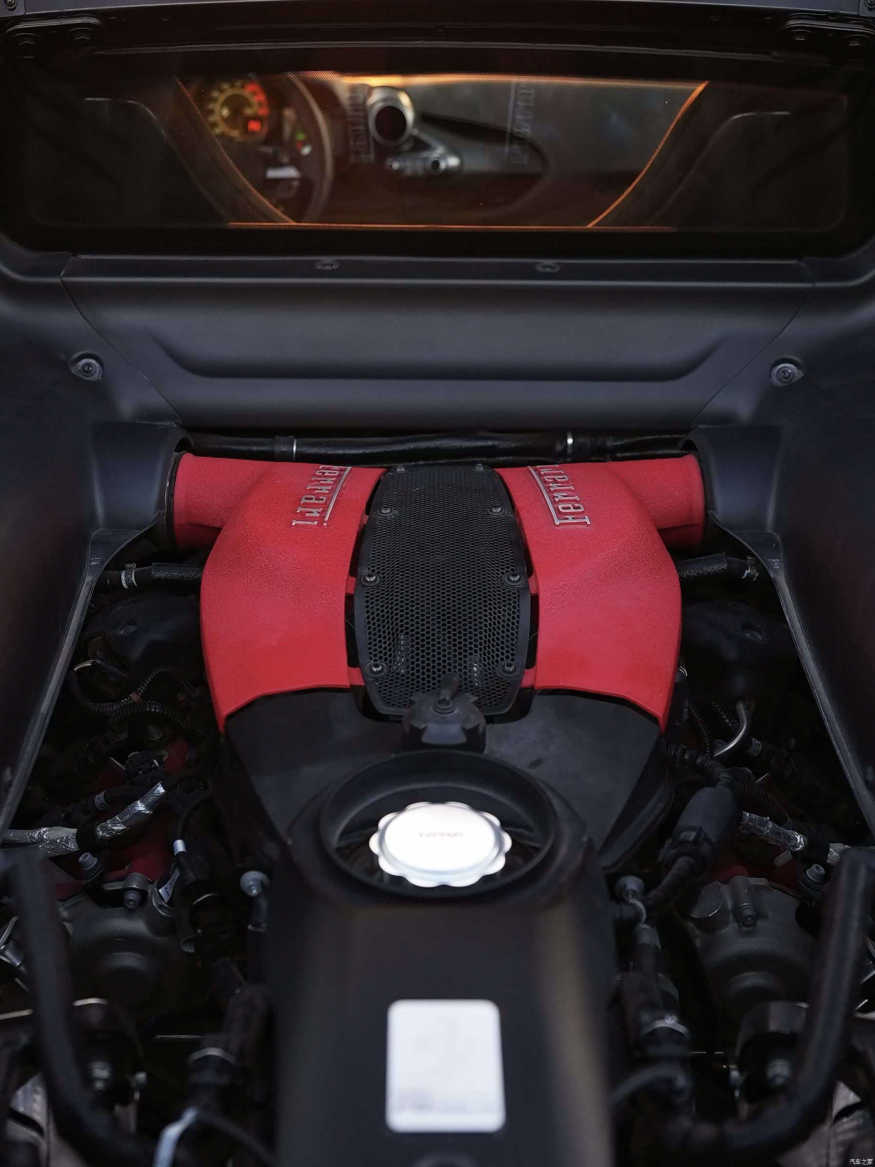 Ferrari F8, 2023 17
