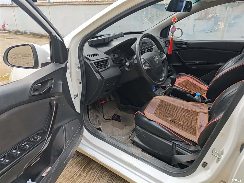 Wuling 310, 2017 16