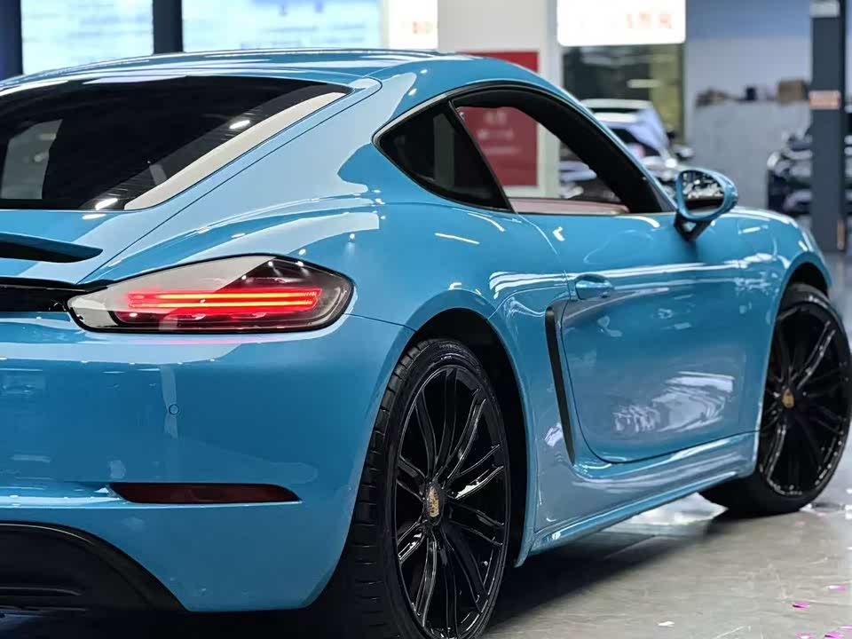 Porsche 718