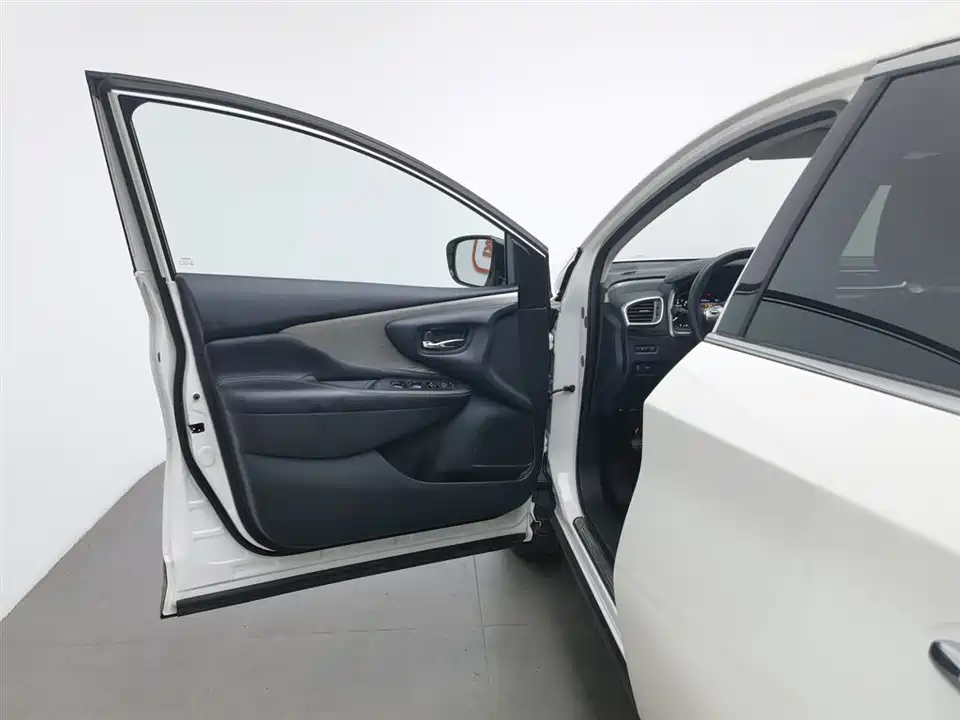 Nissan Loulan Nissan Loulan