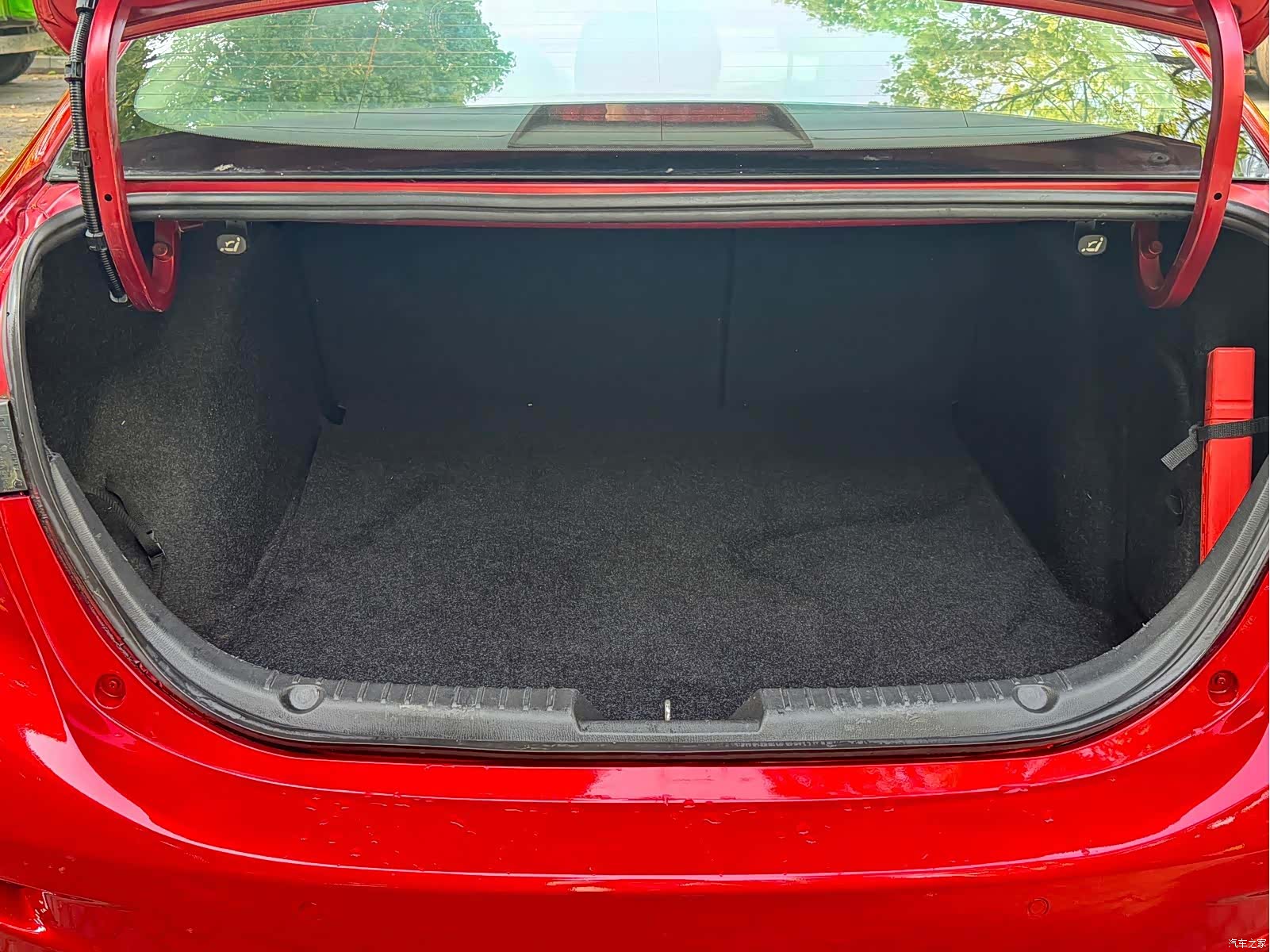 Mazda Mazda3, 2016 11
