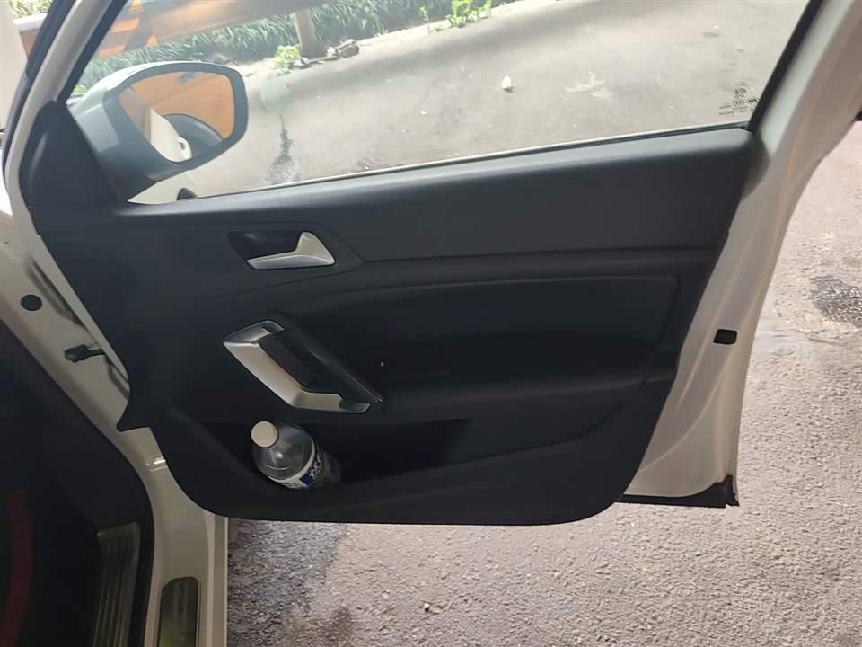 Peugeot 408 Peugeot 408