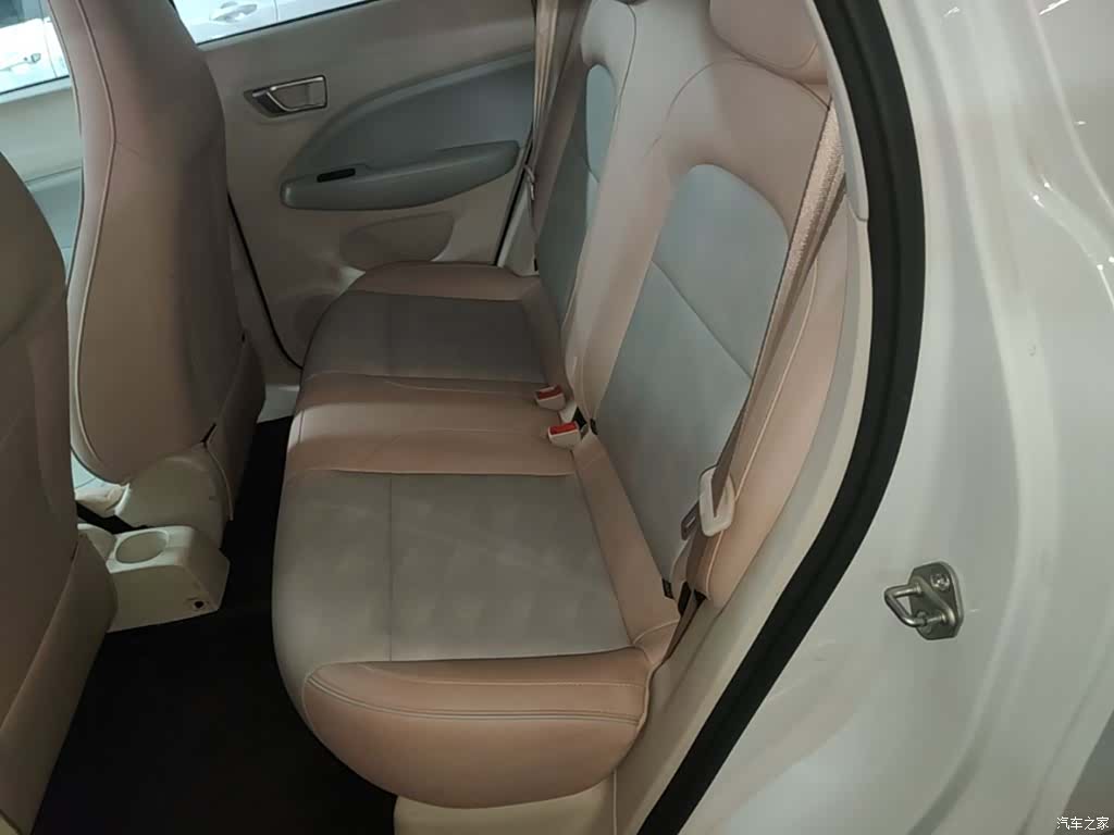 Leapmotor T03, 2024 17