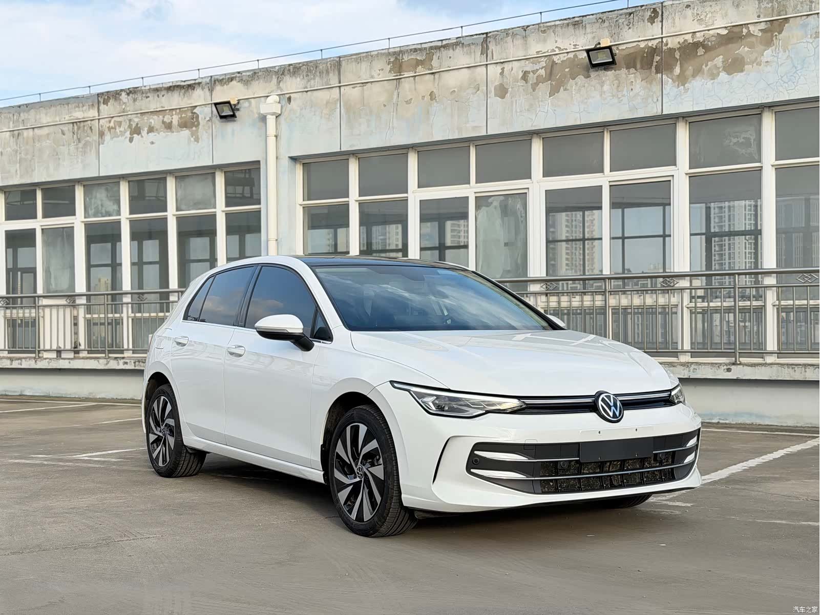 Volkswagen Golf, 2025 3