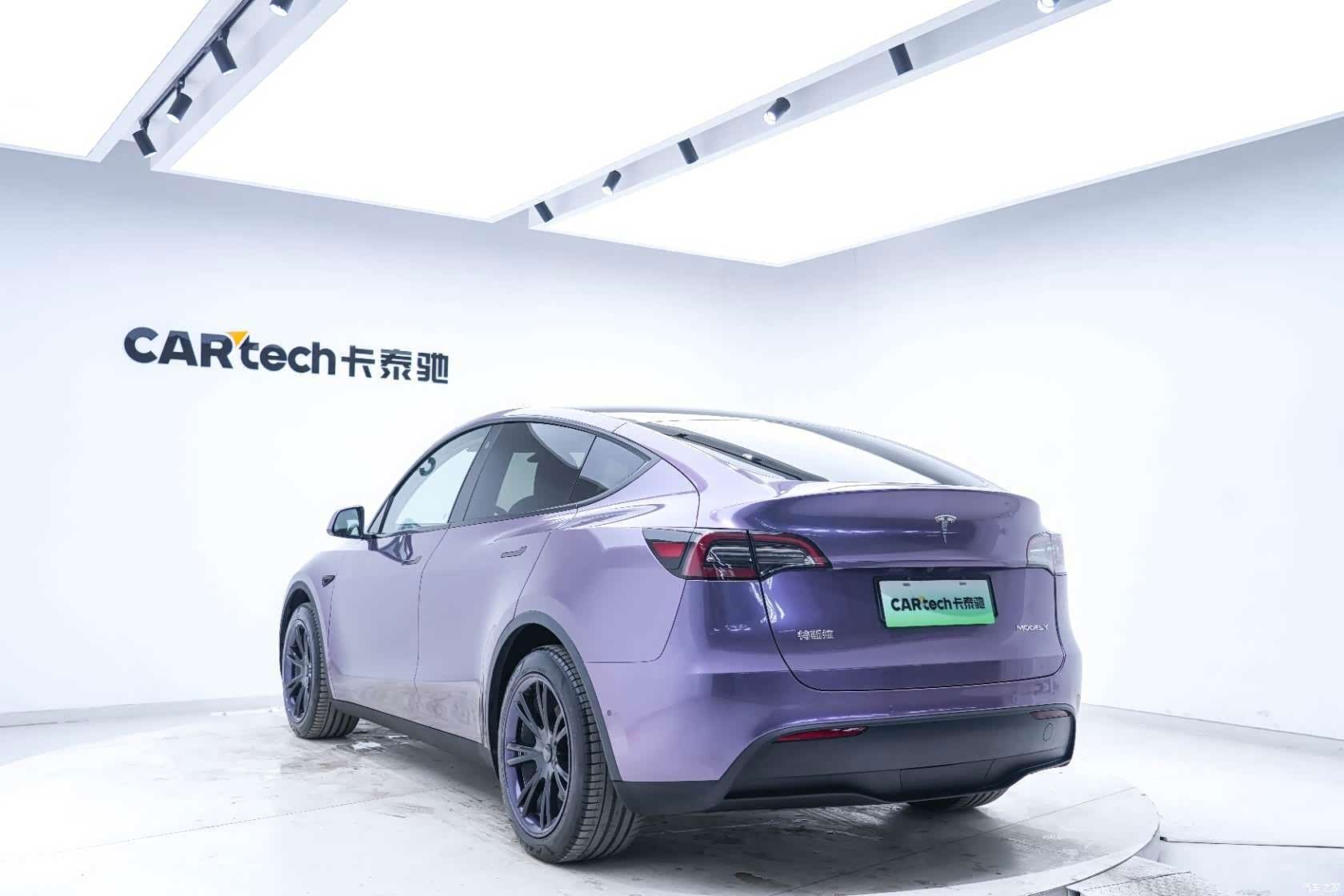 Tesla Model Y, 2022 13