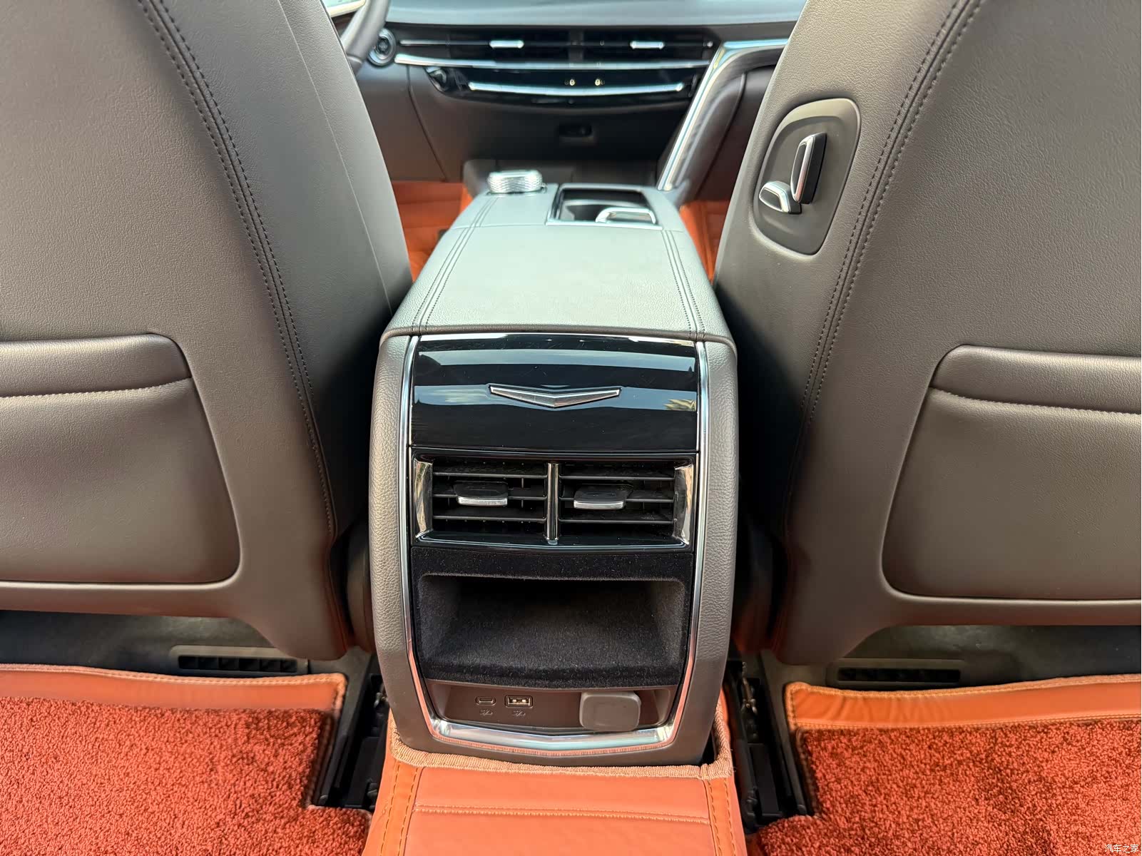 Cadillac CT6, 2023 22