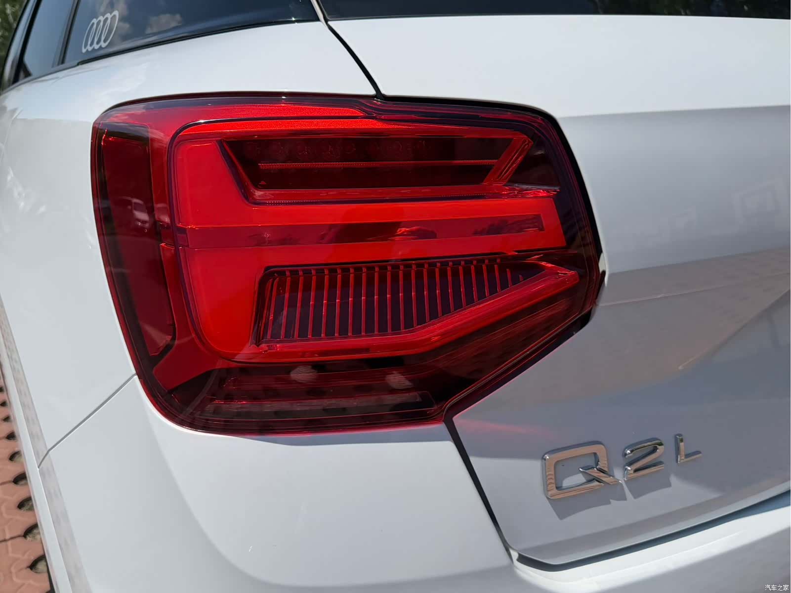 Audi Q2L, 2022 8