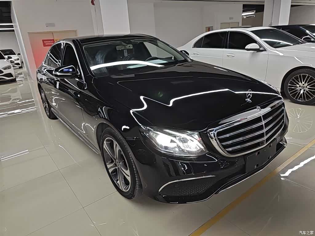 Mercedes-Benz E-Class, 2019 4