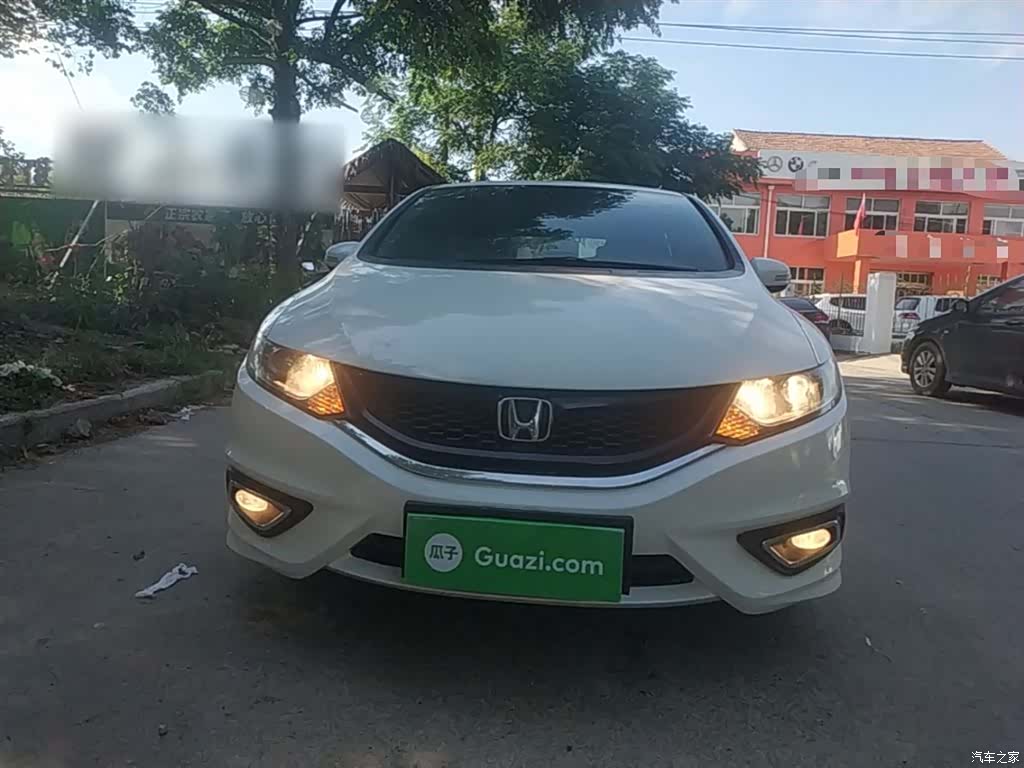 Honda Jade, 2015 3