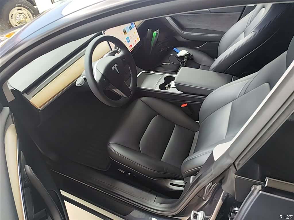 Tesla Model 3, 2021 15
