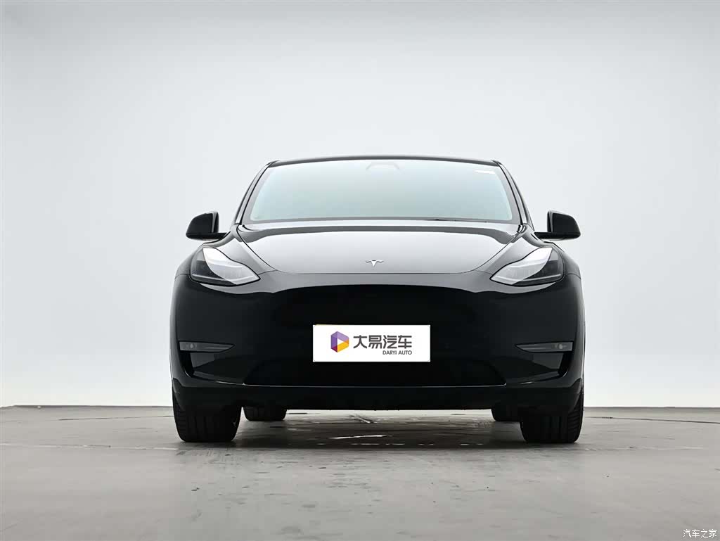 Tesla Model Y, 2021 2