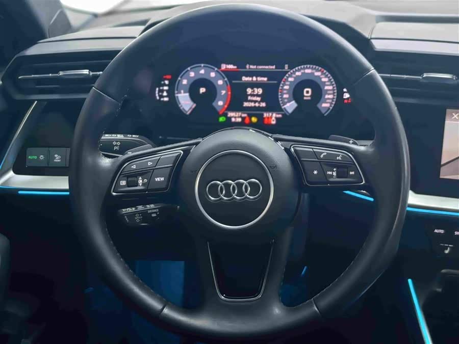Audi A3 2023, фото 13