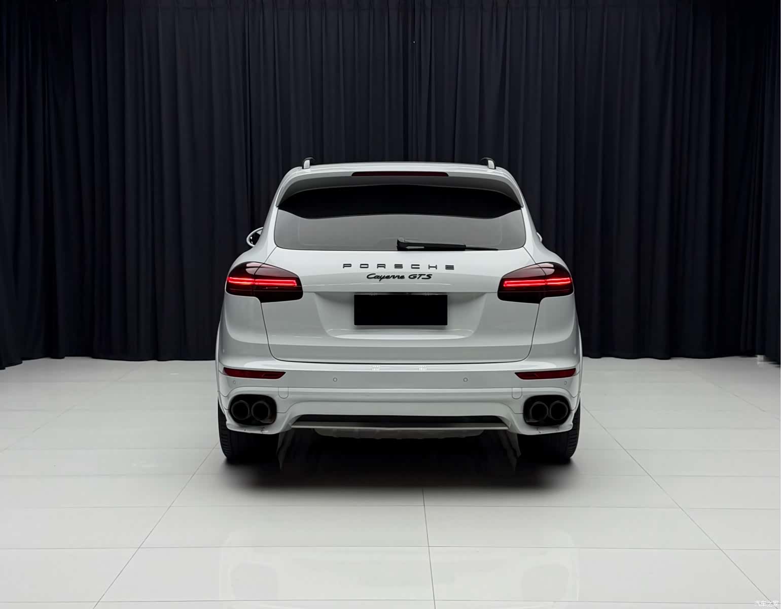 Porsche Cayenne, 2016 все фото