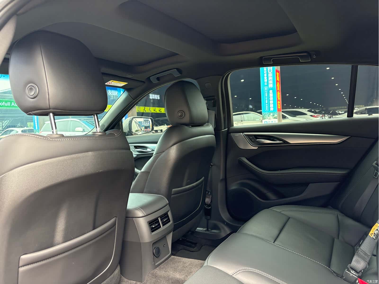 Cadillac CT5, 2023 14