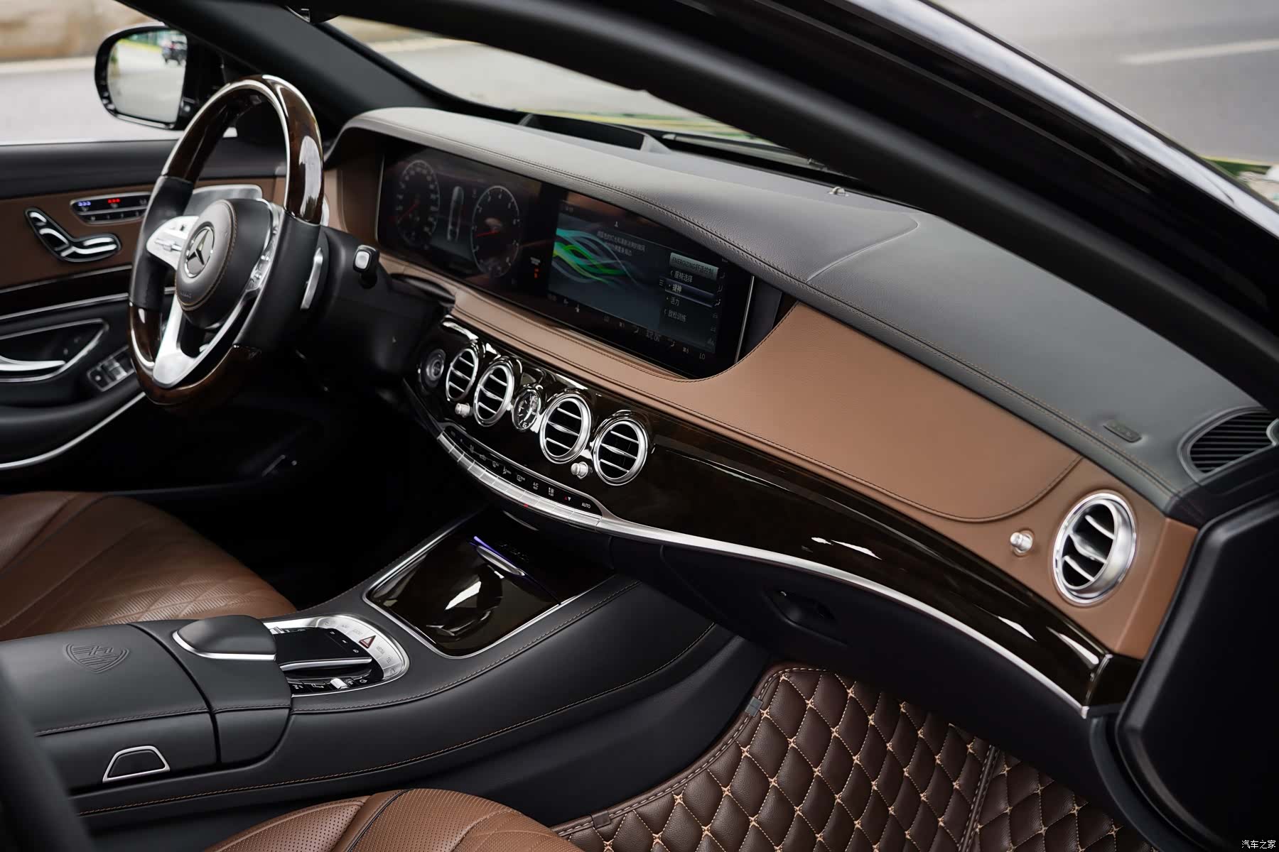 Maybach S-Class, 2019 14