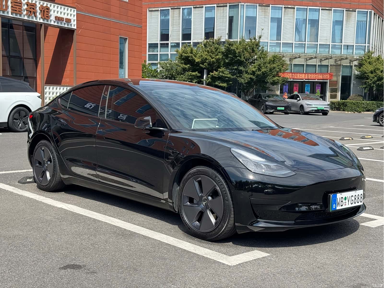 Tesla Model 3, 2023 3