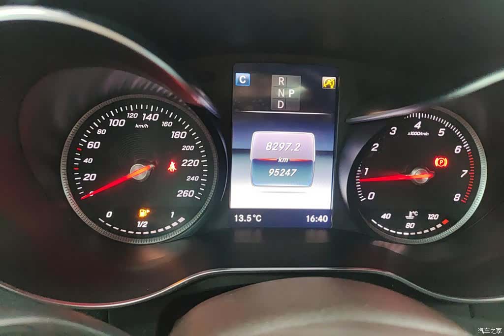 Mercedes-Benz GLC, 2019 14