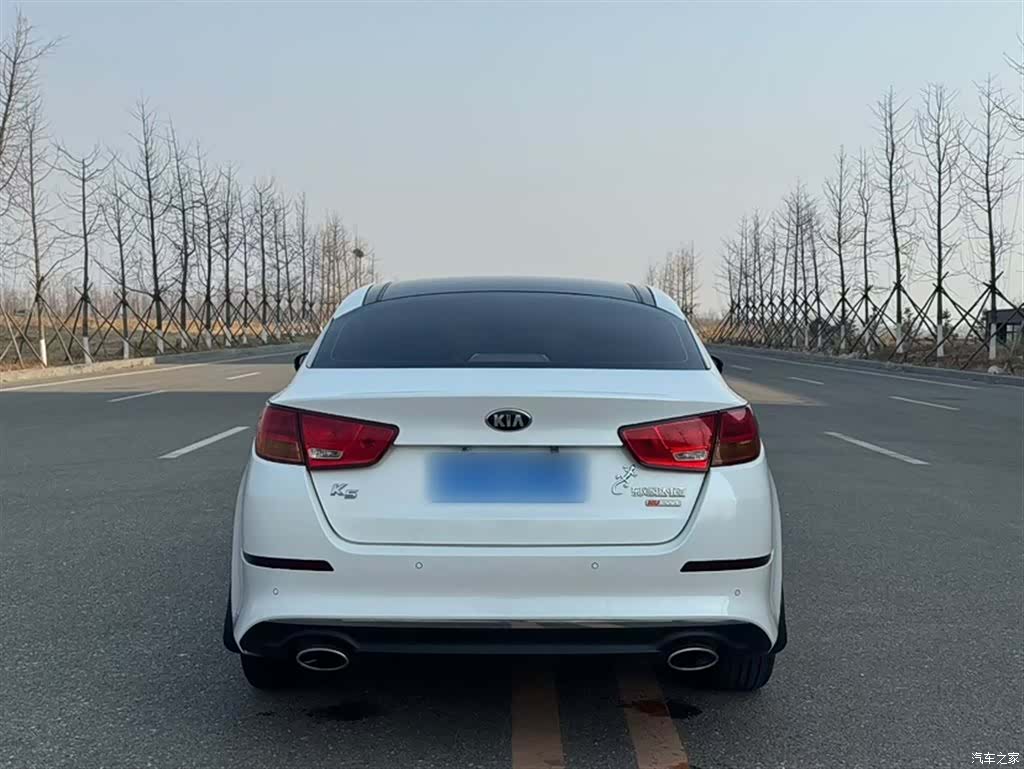 Kia K5, 2015 10