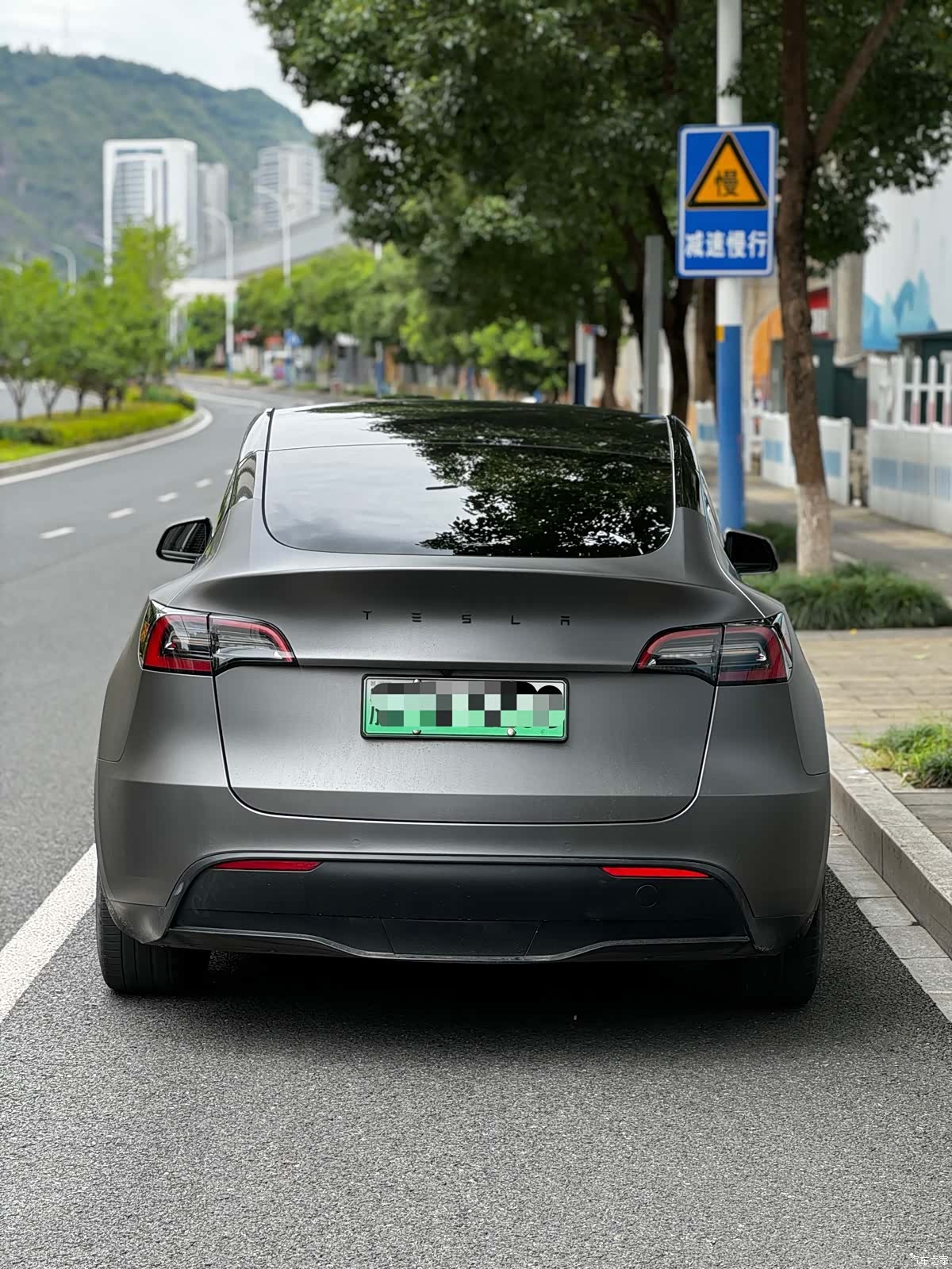Tesla Model Y, 2023 3