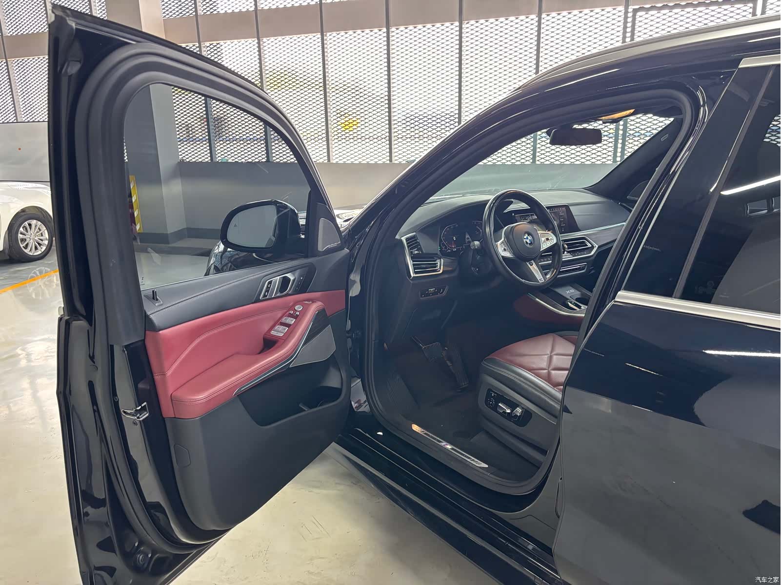 BMW X5, 2022 11